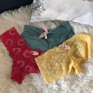 Vitoria’s Secret bundle of 3 boy shorts panties